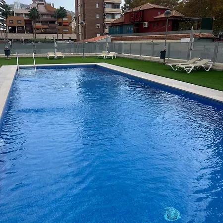 Coblanca 41-Spectacular Views-Gym-Heated Pool-Sauna-Jacuzzi-Wifi-3 Minutes Walk From The Sear * Benidorm