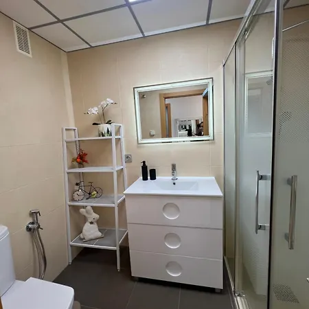 Apartman Coblanca 41-Spectacular Views-Gym-Heated Pool-Sauna-Jacuzzi-Wifi-3 Minutes Walk From The Sear Benidorm