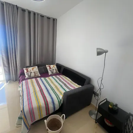 Apartman Coblanca 41-Spectacular Views-Gym-Heated Pool-Sauna-Jacuzzi-Wifi-3 Minutes Walk From The Sear *