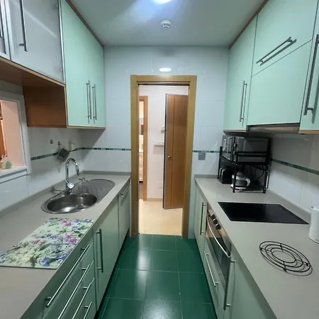 Apartman Coblanca 41-Spectacular Views-Gym-Heated Pool-Sauna-Jacuzzi-Wifi-3 Minutes Walk From The Sear Benidorm