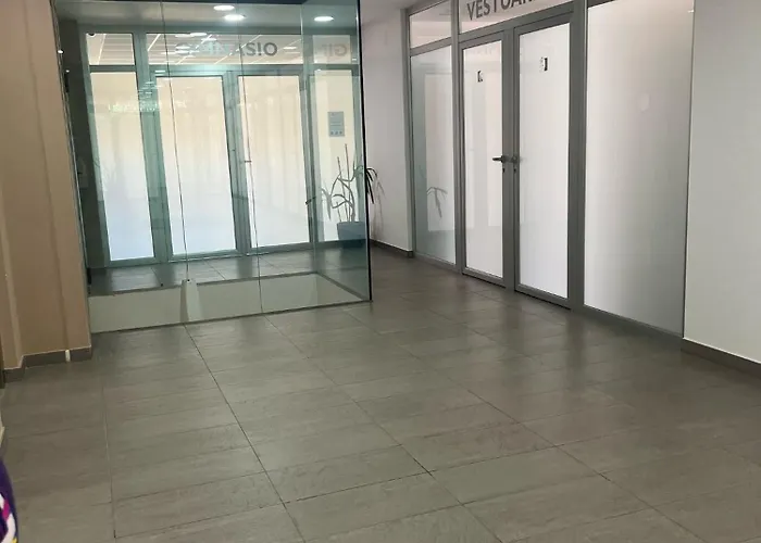 Coblanca 41-Gym-Heated Pool-Sauna-Jacuzzi-3 Minutes Walk From The Sea Benidorm