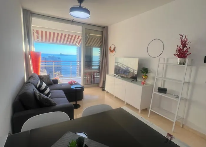 Apartamento Coblanca 41-gym-heated Pool-sauna-jacuzzi-wifi-3 Minutes Walk From The Sea *